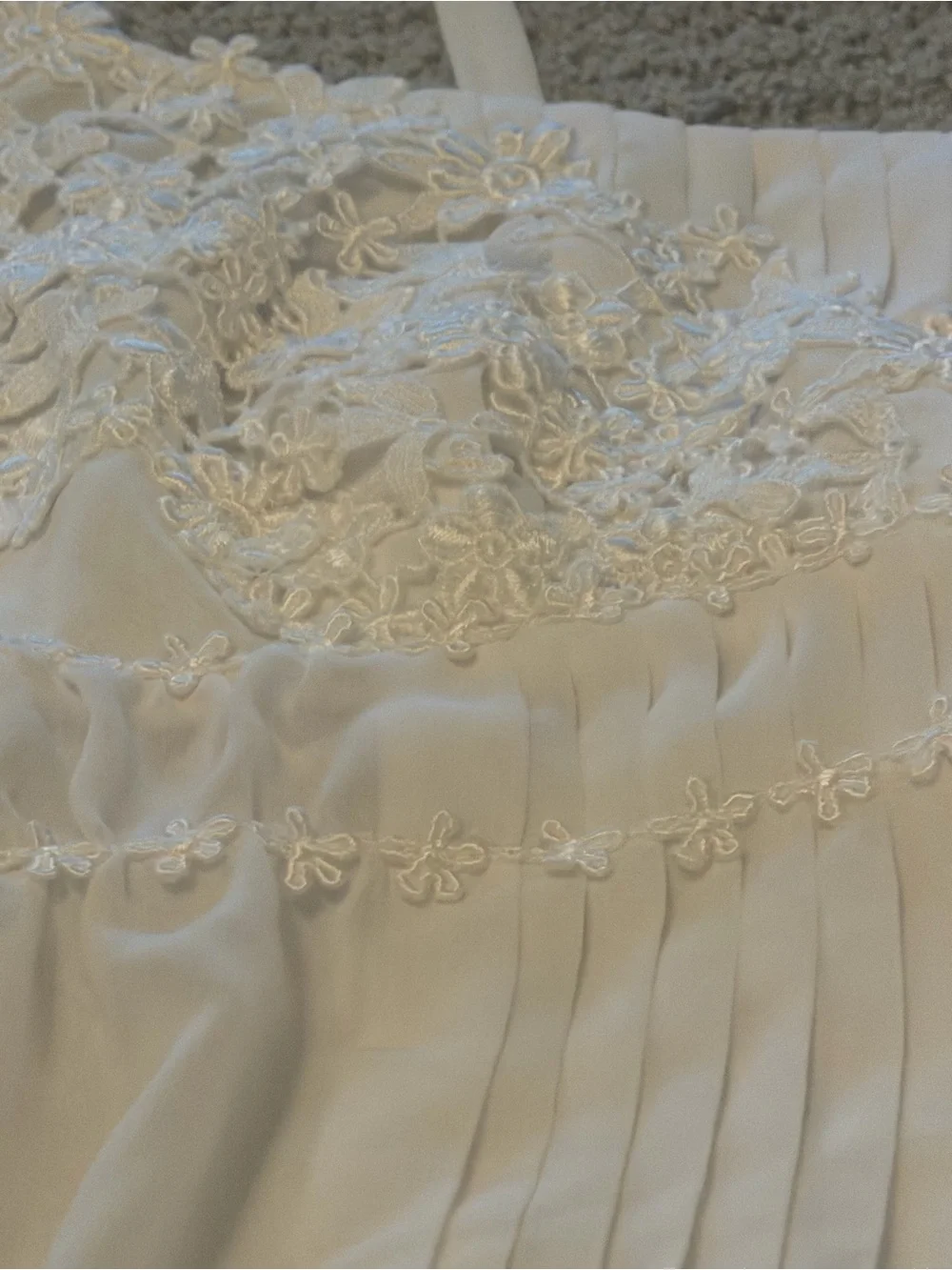 FLORA white lace